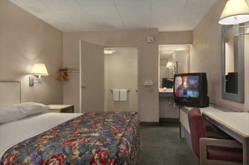 Red Roof Inn Elkhart Pokój zdjęcie
