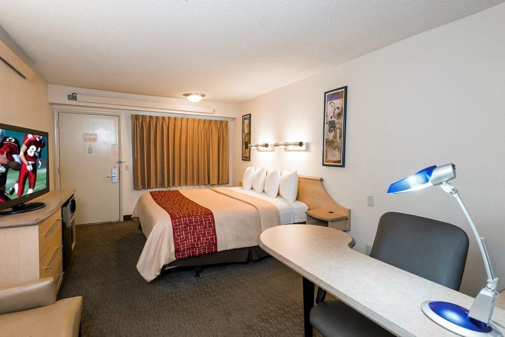 Red Roof Inn Elkhart Zewnętrze zdjęcie
